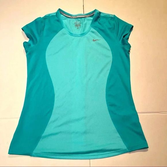 Nike DRI-FIT Exercise Shirt Women Size M - Picture 3 of 13